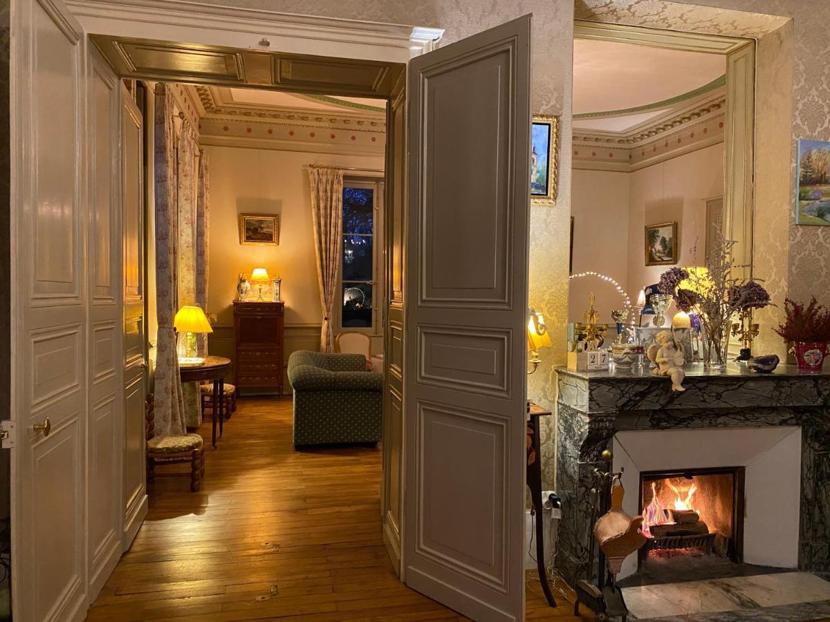 B&B Chateau De Preuil Vallenay 外观 照片